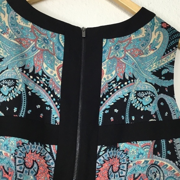 NWT BCBGMaxazria Sheath Dress - Picture 5 of 7